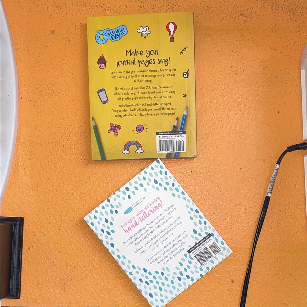 Colorful Doodle and Lettering Books - Picture 2 of 3